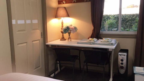 Golden Village - Sydneys Hotel 2