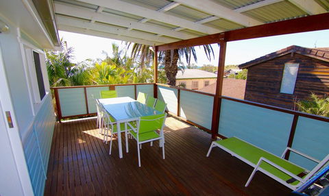 Good Vibes, 18 East Street - Sydneys Hotel 2