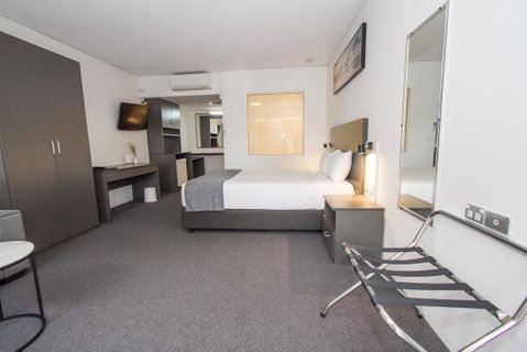 Gosford Resort And Conference Centre (Previously Known The Willows) - Sydneys Hotel 3