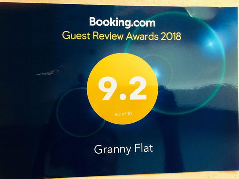 Granny Flat - Sydneys Hotel 1