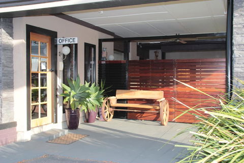Gundagai Motel - Sydneys Hotel 1