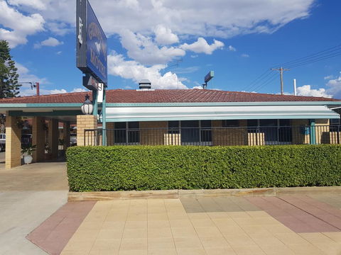 Gunsynd Motor Inn - Sydneys Hotel 1