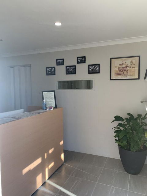Gunsynd Motor Inn - Sydneys Hotel 2