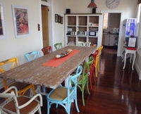 Hamptons Inn Bed  Breakfast