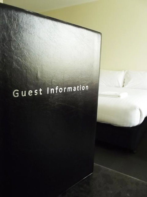 Heyfield Railway Hotel - Sydneys Hotel 3
