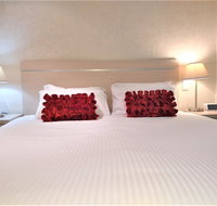 Hi 5 star luxury Adelaide City Apartment - Sydneys Hotel