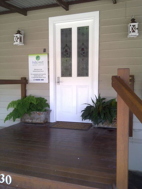 Hillcrest Guest House - Sydneys Hotel 3