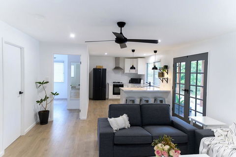 Hinterland Boutique Cottages-Fig Tree Cottage - Sydneys Hotel 0
