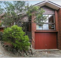 Holiday Home in the Heart of Anglesea - Sydneys Hotel
