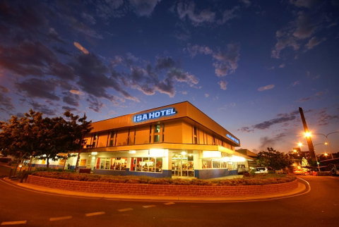 Isa Hotel - Sydneys Hotel 0