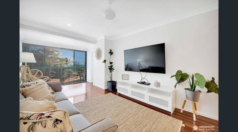 Island Vista - Sydneys Hotel 1