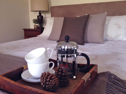 Jacaranda House Bed & Breakfast - Sydneys Hotel 0