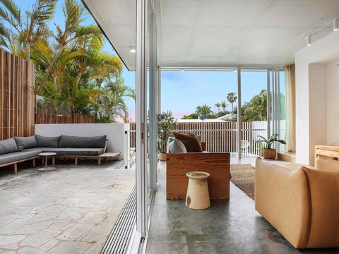 January By Martino Group - Sydneys Hotel 3