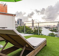 Joe's Place Backpackers - Sydneys Hotel