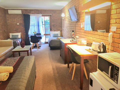 Jolly Swagman Motor Inn Euroa - Sydneys Hotel 2