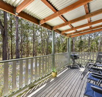 Kangaroo Cottage - cute Accom in bushland setting - Sydneys Hotel