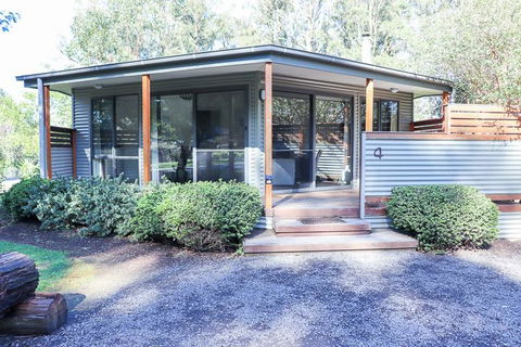 Karma Kinglake - Sydneys Hotel 1