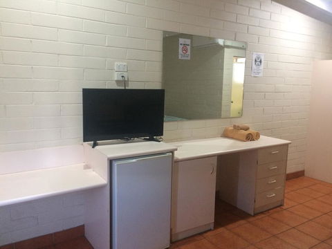 Katherine Motel - Sydneys Hotel 1