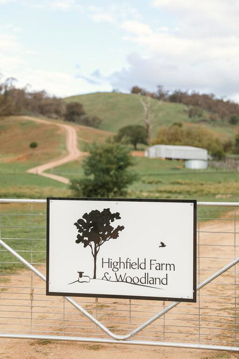 Kestrel Nest EcoHut - Sydneys Hotel 3