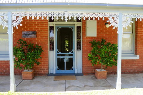 Kilparney House - Sydneys Hotel 0
