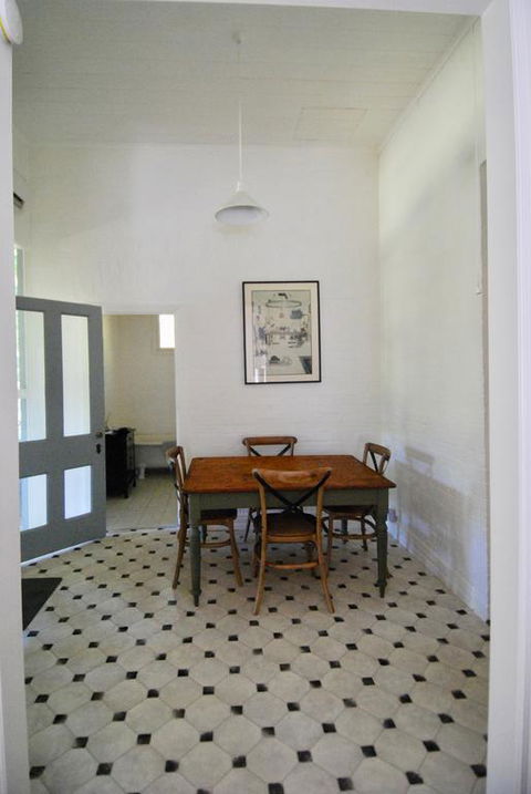 Kilparney House - Sydneys Hotel 3