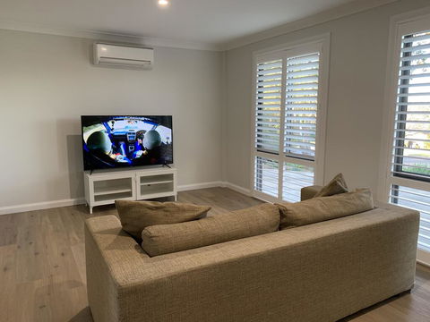 Koala Guesthouse - Sydneys Hotel 1