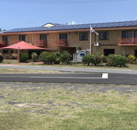 Kurrimine Beach Motel - Sydneys Hotel