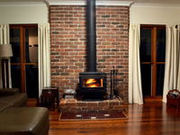 La Sila Homestead on Marrowbone - cutest cottage in the Hunter with killer views