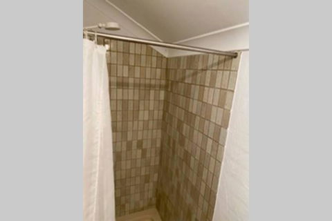 Lands Edge - Sydneys Hotel 2