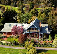 Lawson Lodge Country Estate - Sydneys Hotel