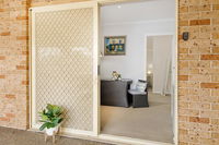 Laze Dayz at Lighthouse - studio with shared pool