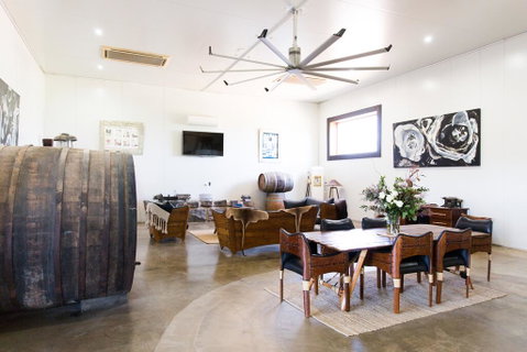 Lazy River Estate Boat House Villa - Sydneys Hotel 0