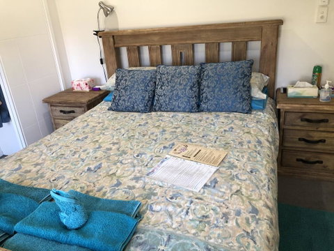 M & T's Waterfront Bed & Breakfast - Sydneys Hotel 1