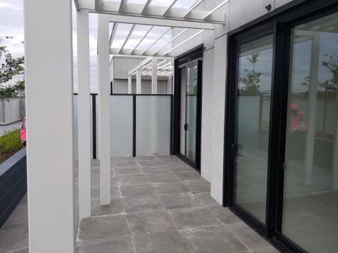 M City Self Contained Apartment - Sydneys Hotel 1