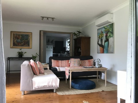 Ma Petite Maison - Sydneys Hotel 0