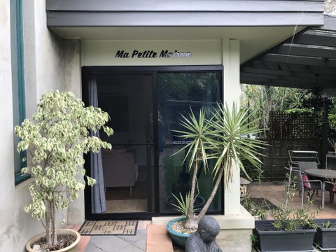 Ma Petite Maison - Sydneys Hotel 2