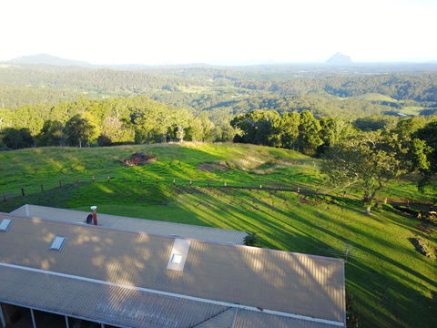Maleny Orchard - Sydneys Hotel 2