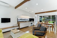 Market Street 13 The Beach House