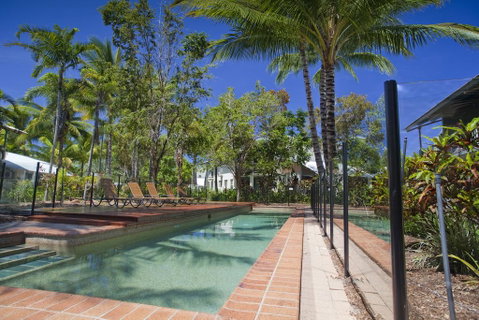 Marlin Cove Holiday Resort - Sydneys Hotel 2