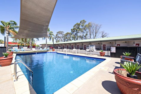 Matilda Motor Inn - Sydneys Hotel 0