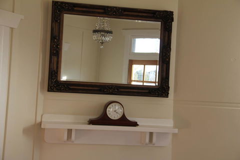 Mentor Chambers Apartment Bed & Breakfast - Sydneys Hotel 1
