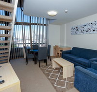 Metro - Sydneys Hotel