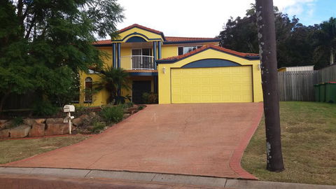 Middle Ridge, Toowoomba, - Sydneys Hotel 0