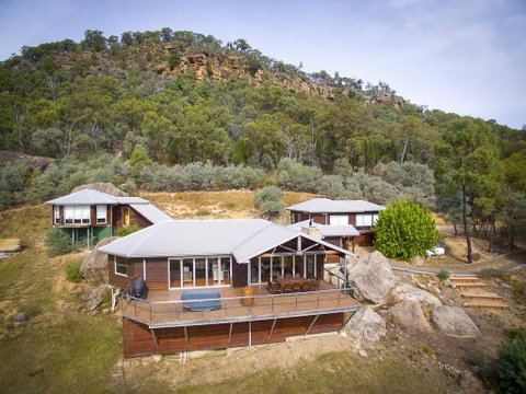 Milbrodale Lodge - Sydneys Hotel 2