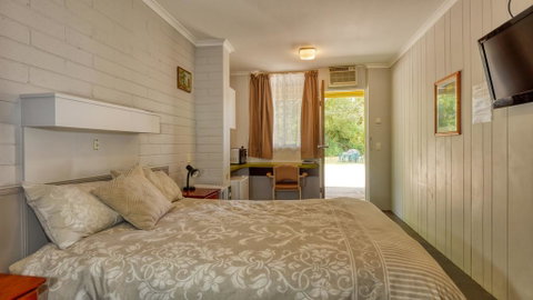 Millers Cottage Motel - Sydneys Hotel 2