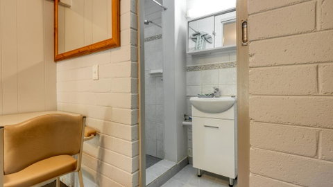 Millers Cottage Motel - Sydneys Hotel 1