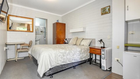 Millers Cottage Motel - Sydneys Hotel 3