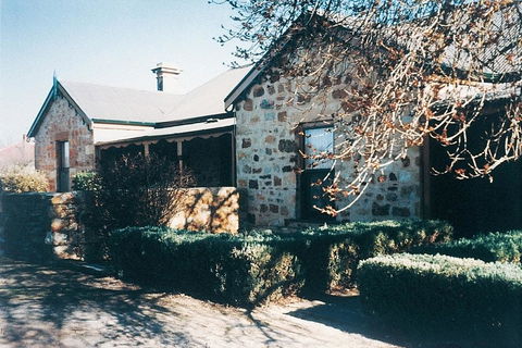 Mintaro Hideaway - Sydneys Hotel 0