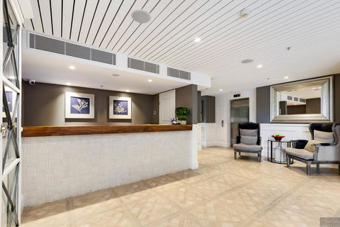 Miramare Gardens Boutique Accommodation - Sydneys Hotel 1