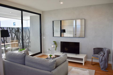 Modern And Elegant Apartment Near The Beach - Sydneys Hotel 0